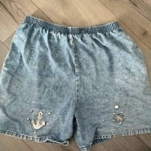 Awesome bedazzled 80's Gepetto stonewash elastic waist shorts 30" waist